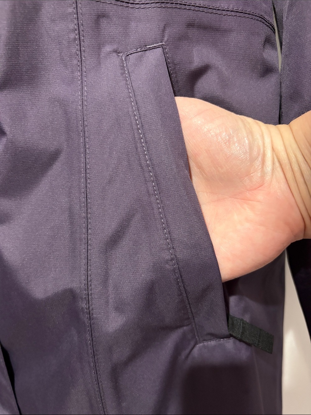 Eddie Bauer Women's Purple Trench Coat "Girl on the Go" Hooded Waterproof Size L - Picture 5 of 16
